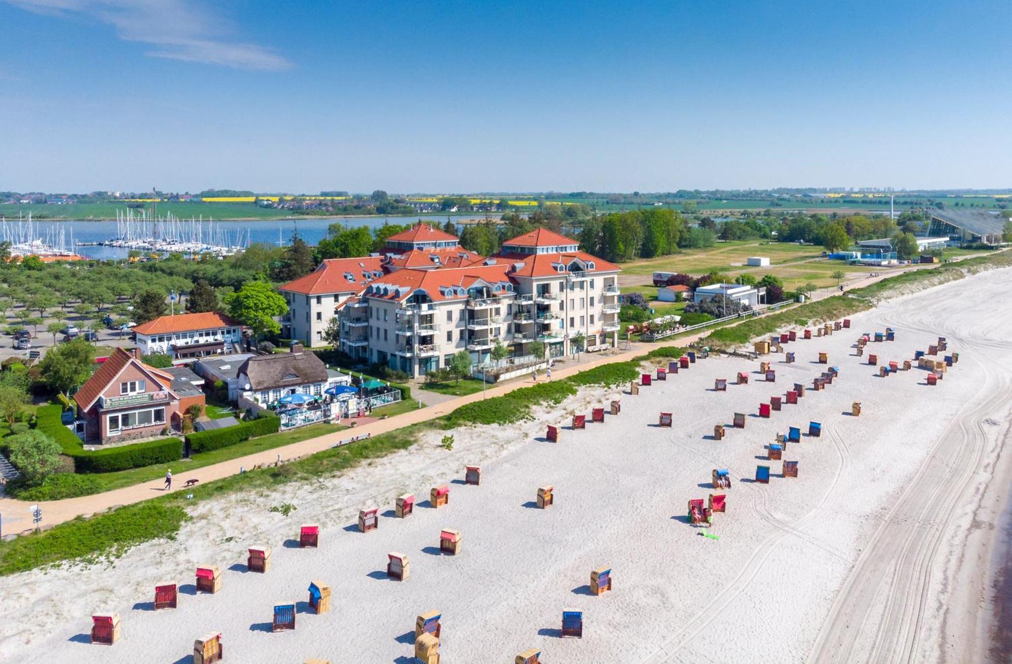 Strandburg Azurblau Burgtiefe auf Fehmarn Eksteriør billede